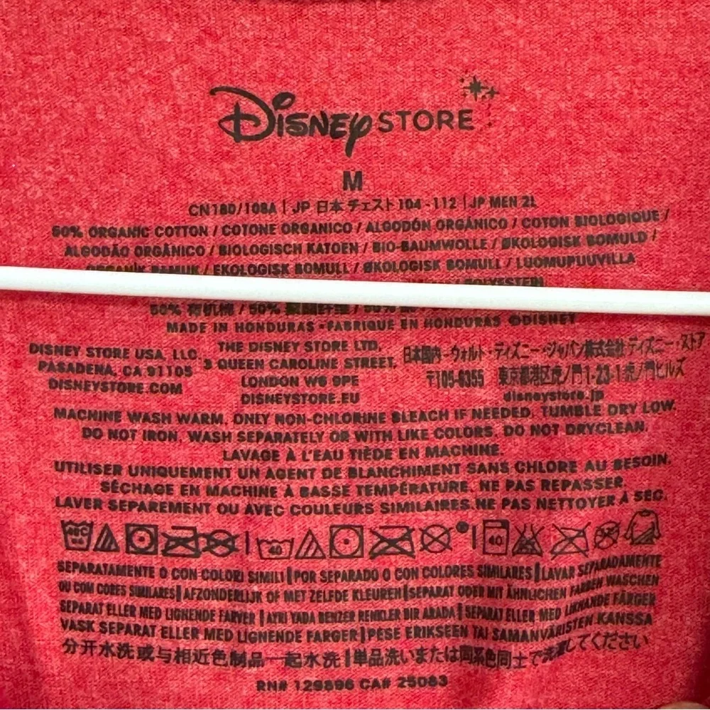 Disney Store Grumpy Snow White and the 7 Dwarfs Selfies Red Graphic Tee Medium